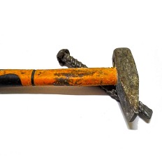 Młotek ręczny drewniany